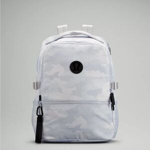 Lululemon crew backpack 75L camo Military
